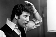 Tom-Jones-67